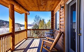 Half Moon Lake Lodge